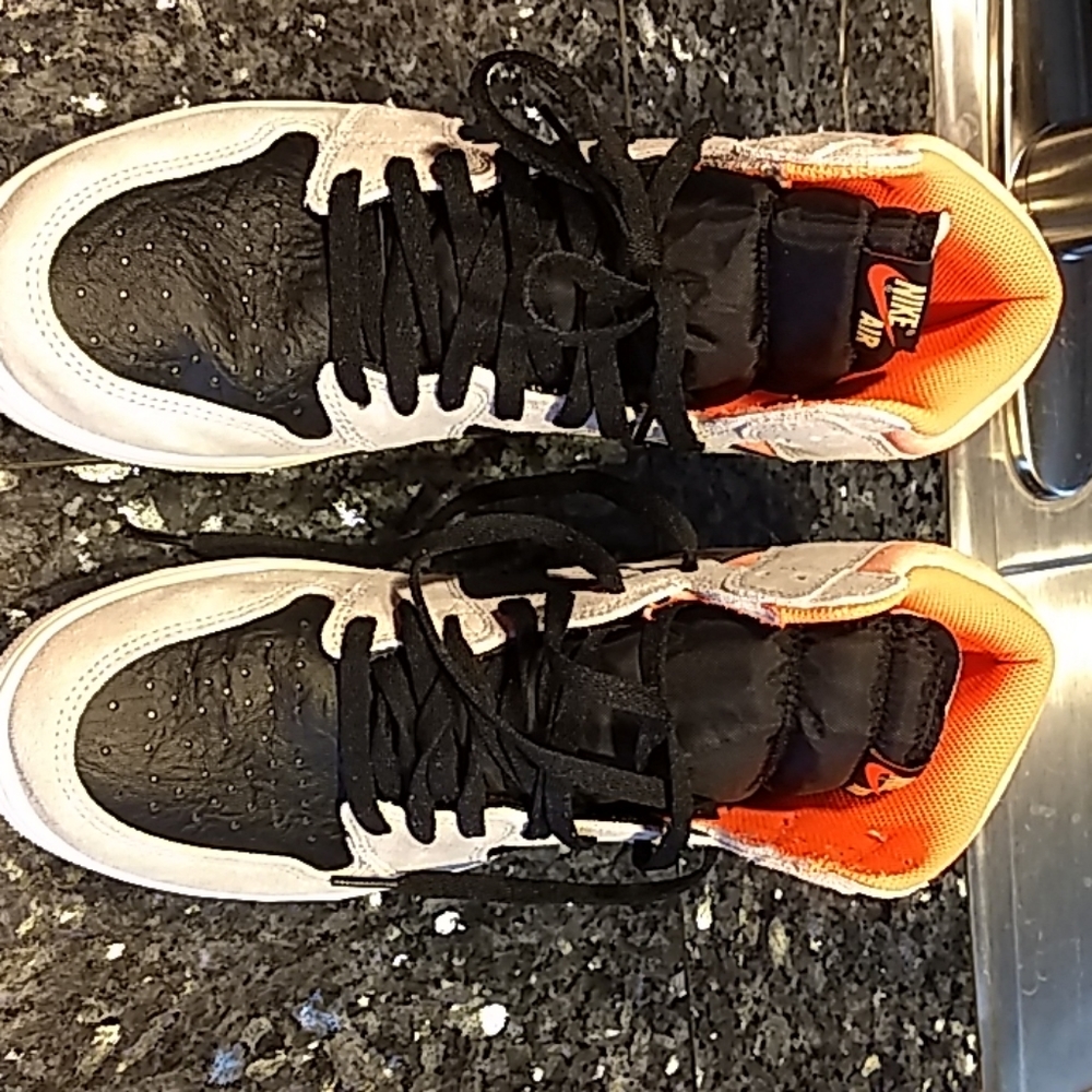 Air Jordan 1